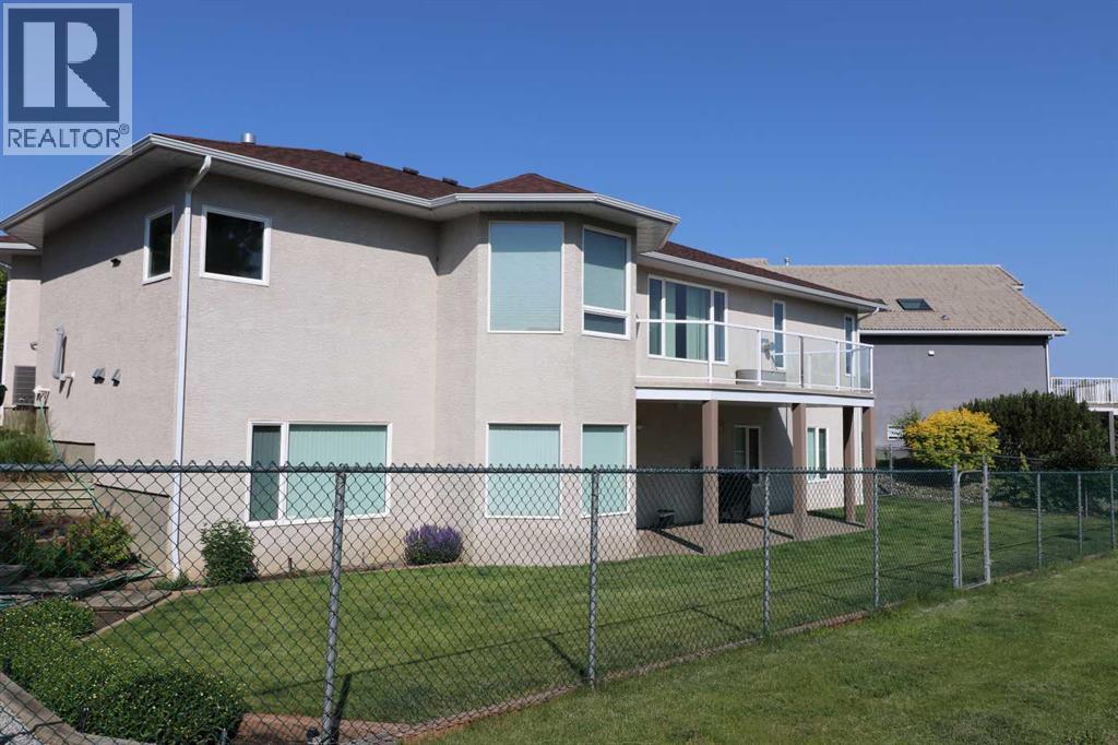 77 Fairmont Park Landing S, Lethbridge, Alberta  T1K 7L1 - Photo 37 - A2306963