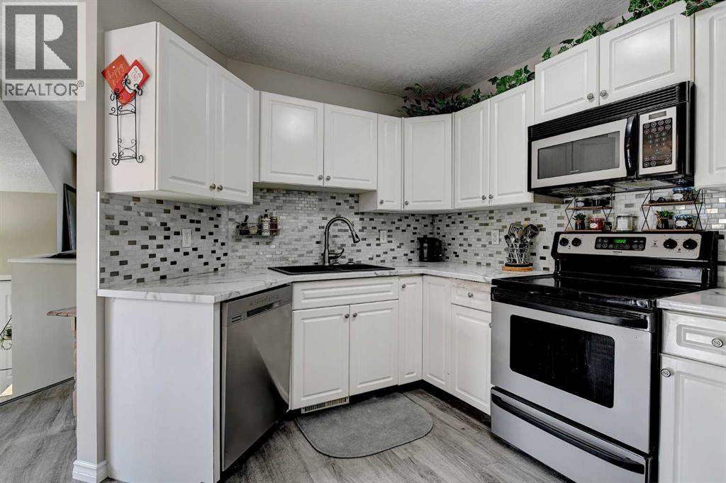 9036 64 Avenue, Grande Prairie, Alberta  T8W 2K5 - Photo 12 - A2305047