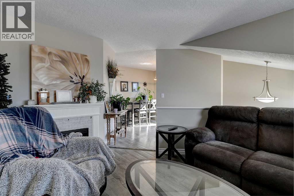 9036 64 Avenue, Grande Prairie, Alberta  T8W 2K5 - Photo 4 - A2305047