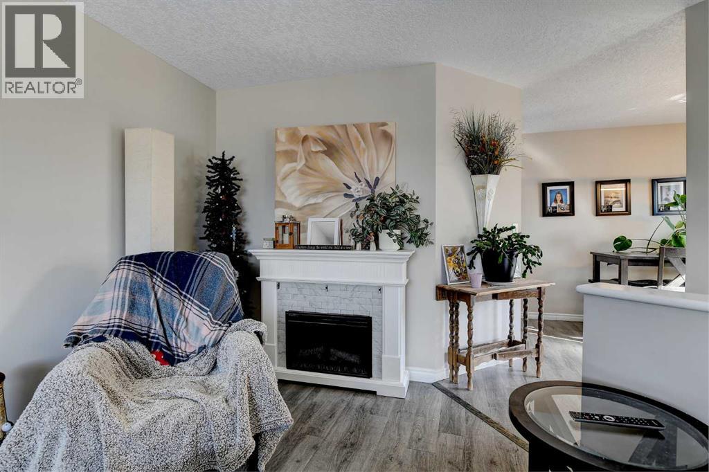 9036 64 Avenue, Grande Prairie, Alberta  T8W 2K5 - Photo 5 - A2305047