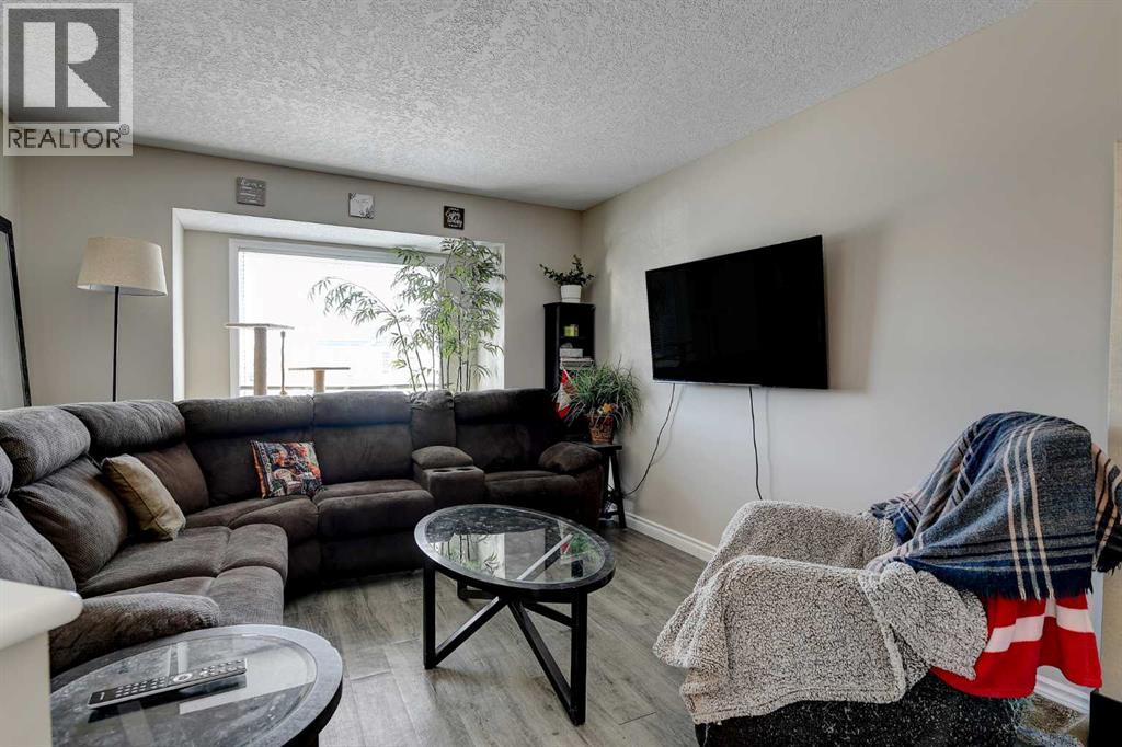 9036 64 Avenue, Grande Prairie, Alberta  T8W 2K5 - Photo 6 - A2305047