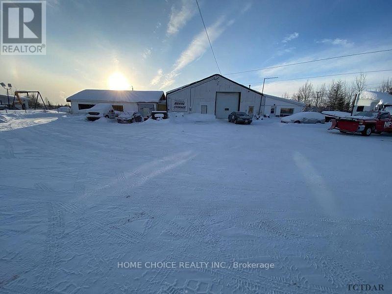 65 Comfort Street, Kirkland Lake (Kl & Area), Ontario  P2N 3B4 - Photo 3 - T13076188