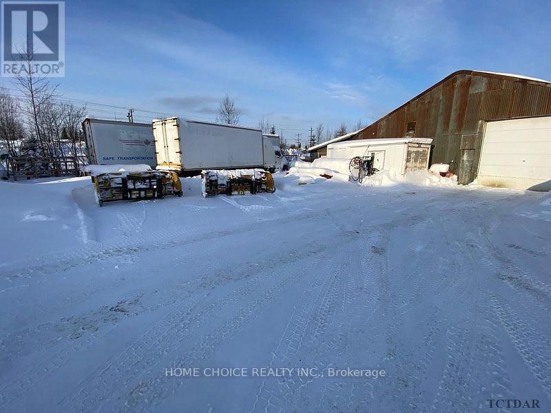 65 Comfort Street, Kirkland Lake (Kl & Area), Ontario  P2N 3B4 - Photo 6 - T13076188