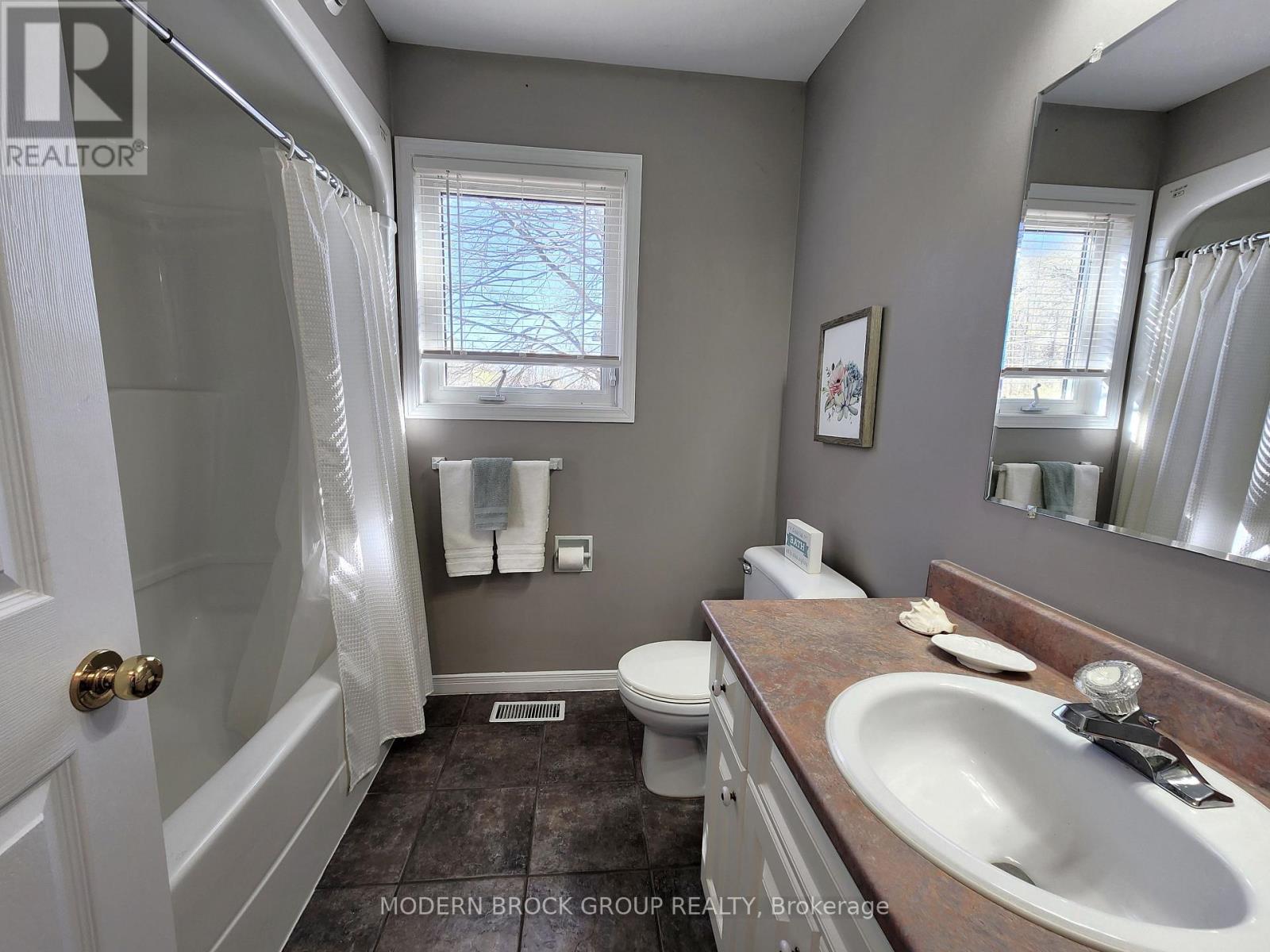 516 King Street W, Brockville, Ontario  K6V 3T2 - Photo 38 - X13073158