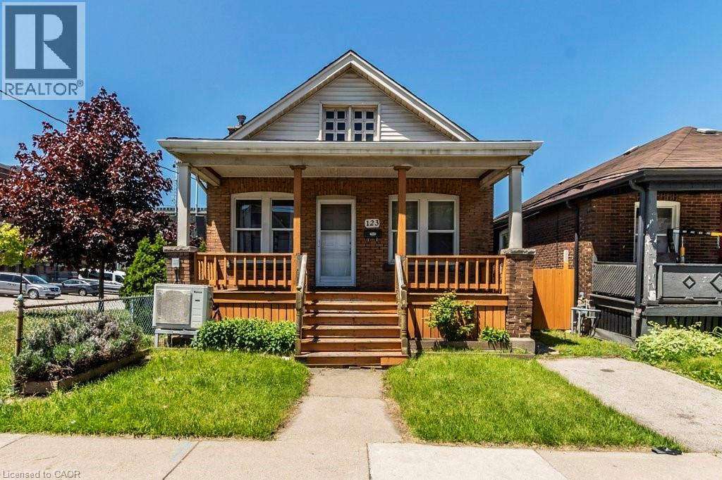 123 GAGE Avenue N, hamilton, Ontario
