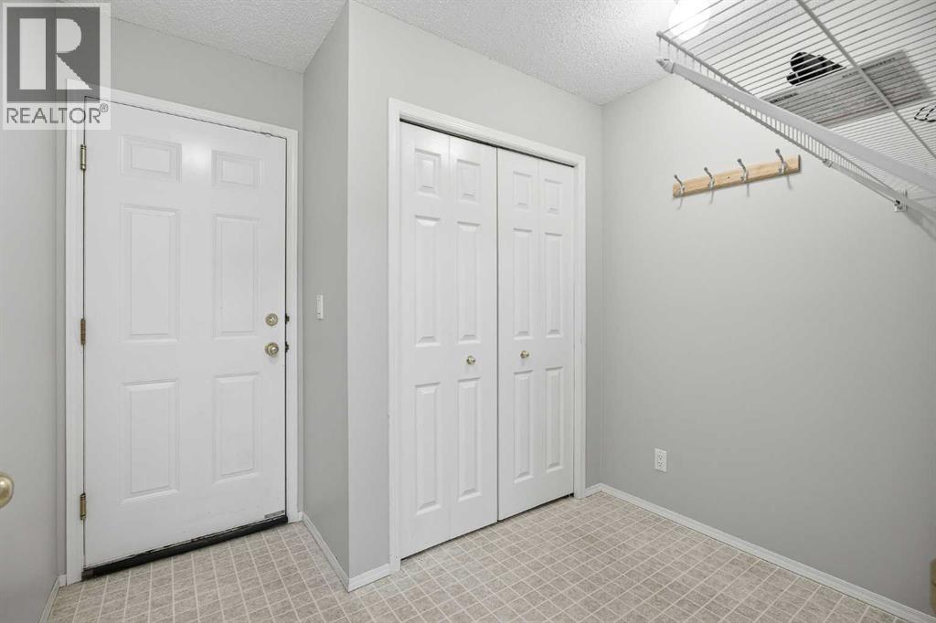 51 Sierra Nevada Way Sw, Calgary, Alberta  T3H 3M6 - Photo 19 - A2306414