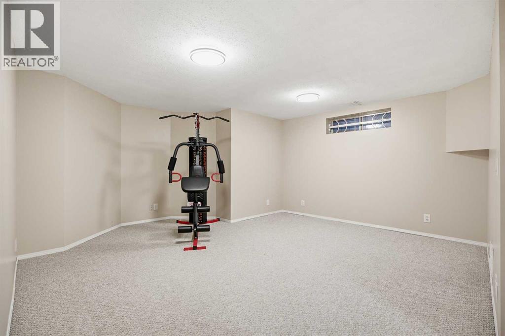 51 Sierra Nevada Way Sw, Calgary, Alberta  T3H 3M6 - Photo 33 - A2306414