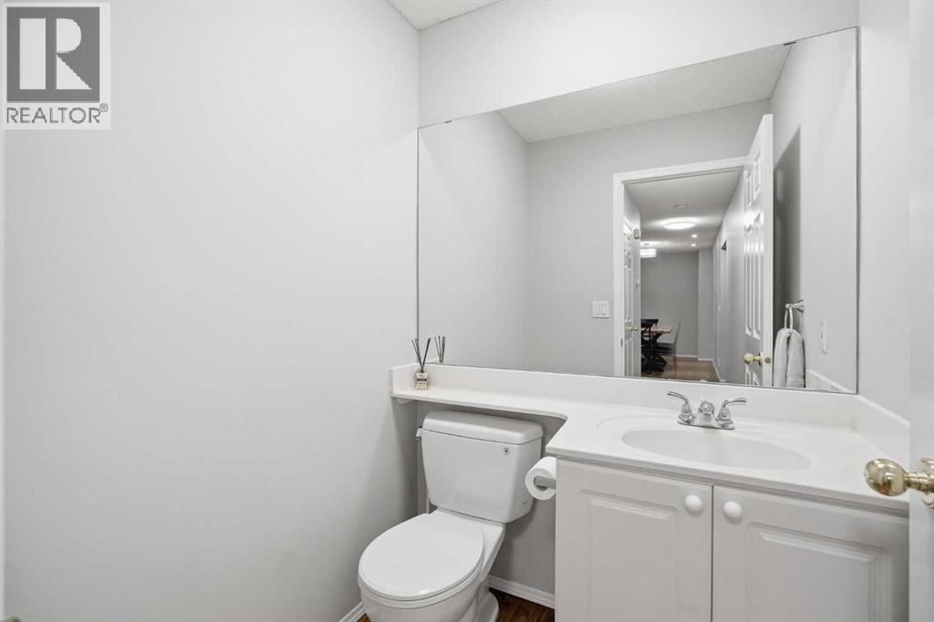 51 Sierra Nevada Way Sw, Calgary, Alberta  T3H 3M6 - Photo 18 - A2306414