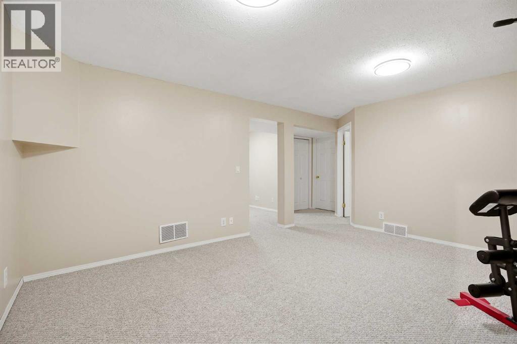 51 Sierra Nevada Way Sw, Calgary, Alberta  T3H 3M6 - Photo 34 - A2306414