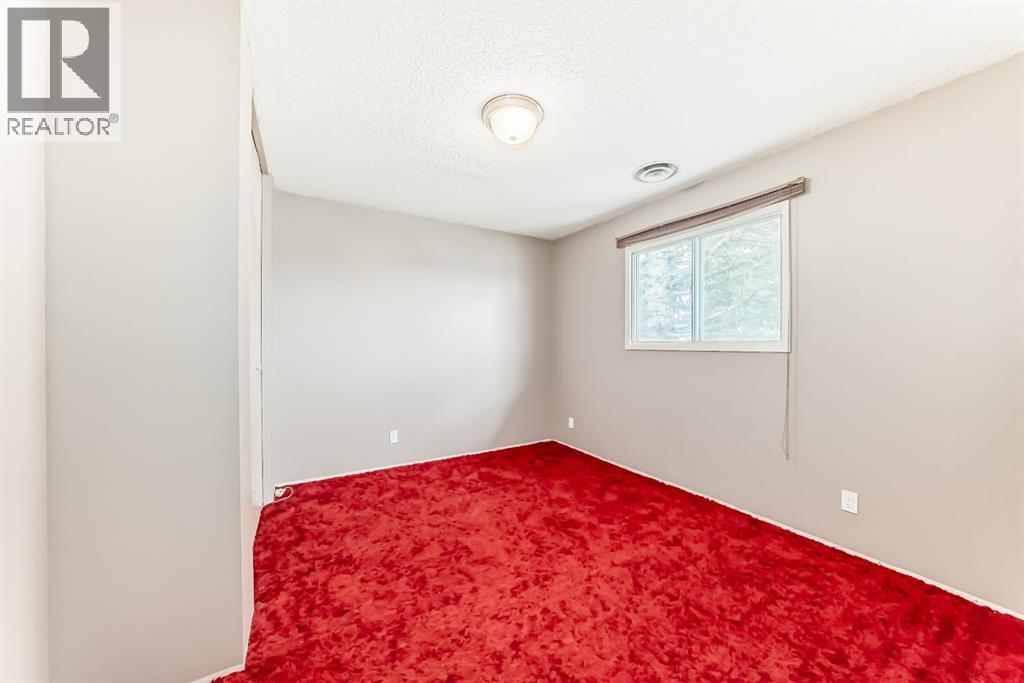 619 Maryvale Way NE, Calgary, Alberta  T2A 2V6 - Photo 27 - A2306551