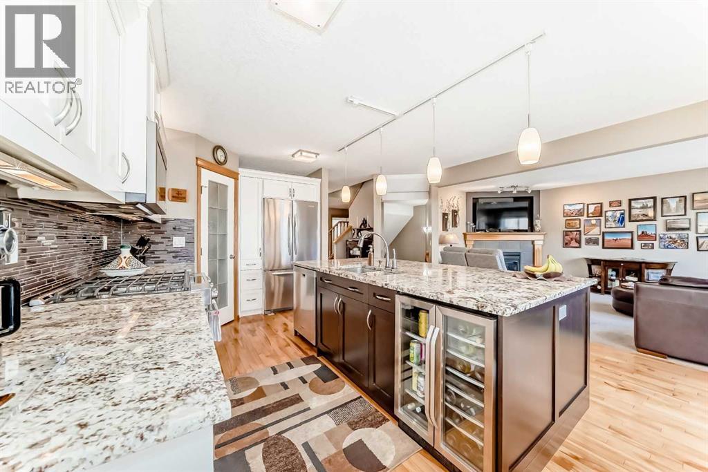 32 Shawbrooke Park Sw, Calgary, Alberta  T2Y 4L8 - Photo 8 - A2305410