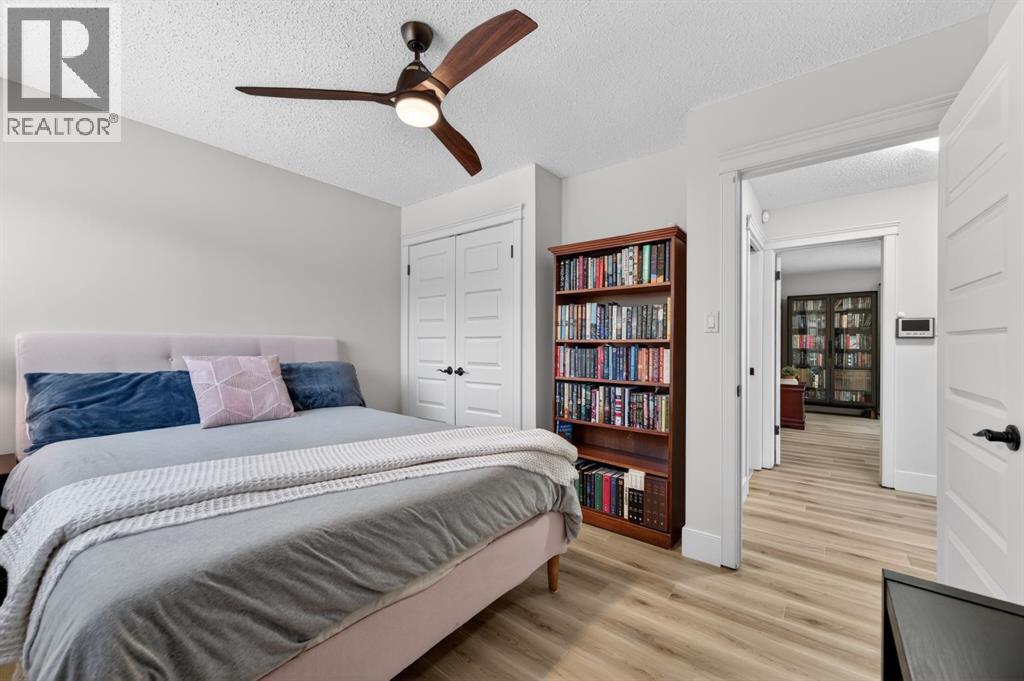 107 Pump Hill Place SW, Calgary, Alberta  T2V 4C6 - Photo 36 - A2305329