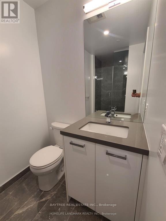 1308 - 195 Mccaul Street, Toronto, Ontario  M5T 0E5 - Photo 4 - C13076218