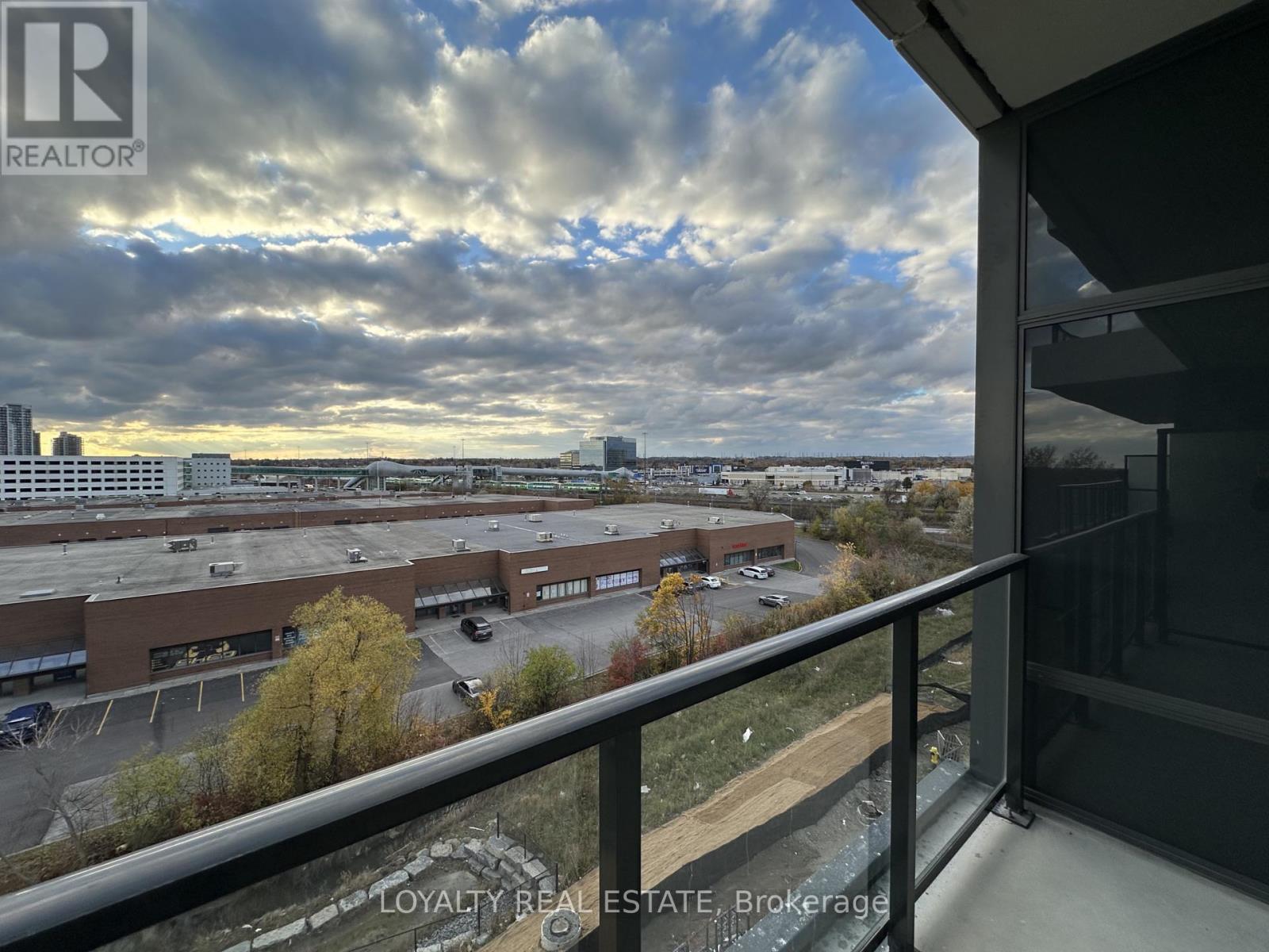 612 - 1435 Celebration Drive, Pickering, Ontario  L1W 0C4 - Photo 5 - E13076224