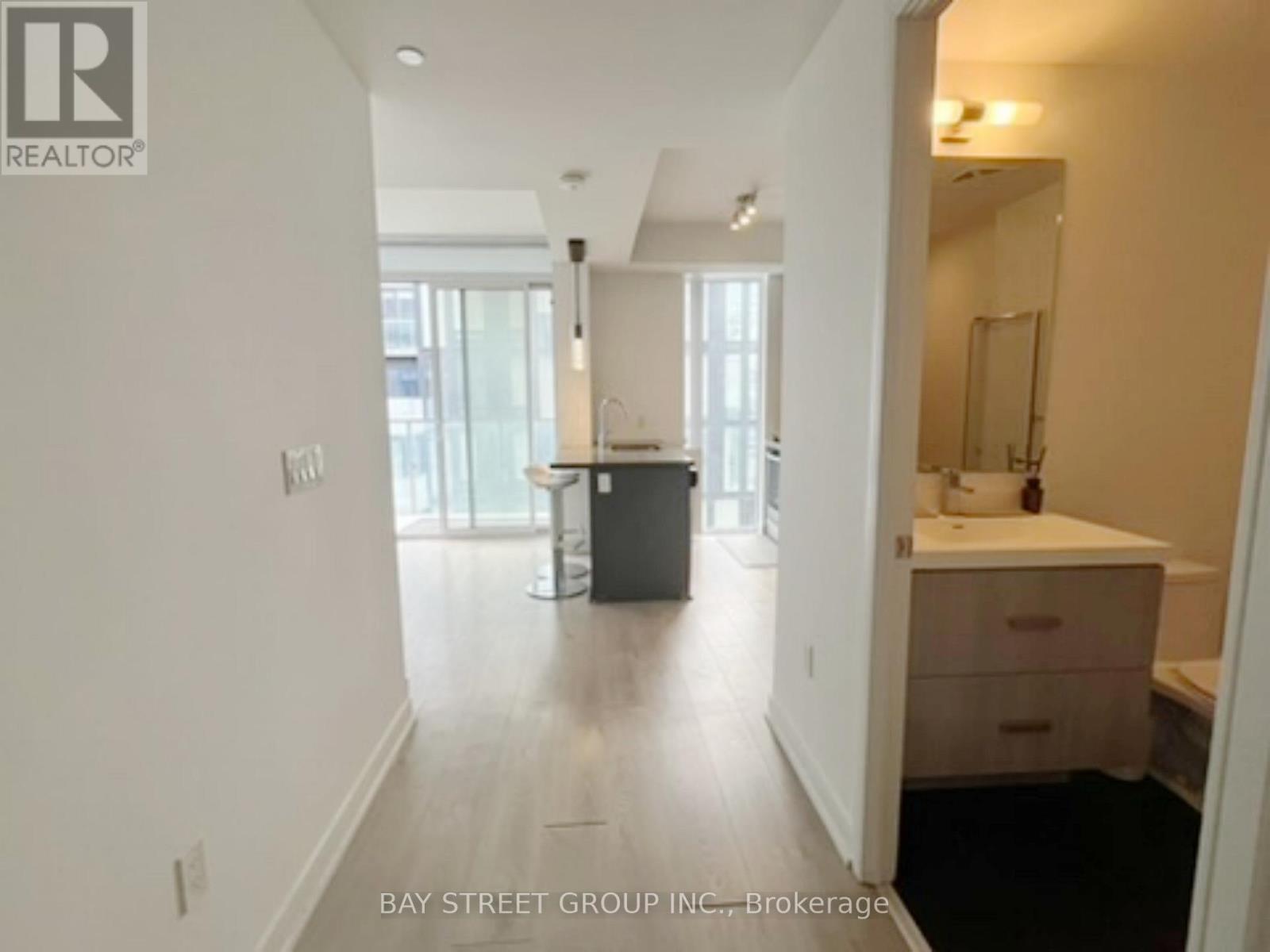 4001 - 50 WELLESLEY STREET E, Toronto, Ontario
