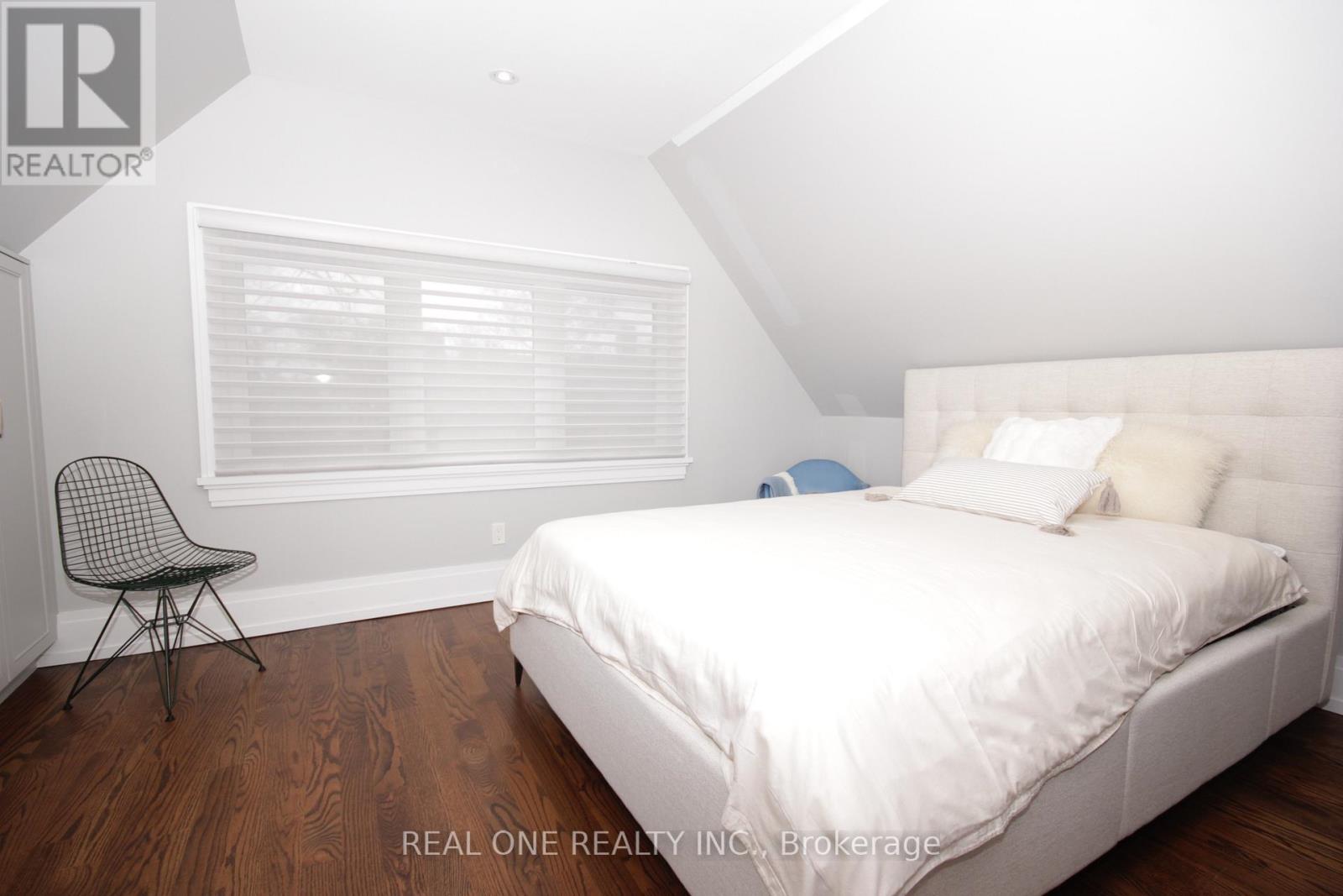 36 Binscarth Road, Toronto, Ontario  M4W 1Y1 - Photo 16 - C13076216