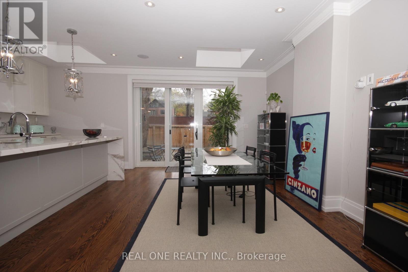36 Binscarth Road, Toronto, Ontario  M4W 1Y1 - Photo 5 - C13076216