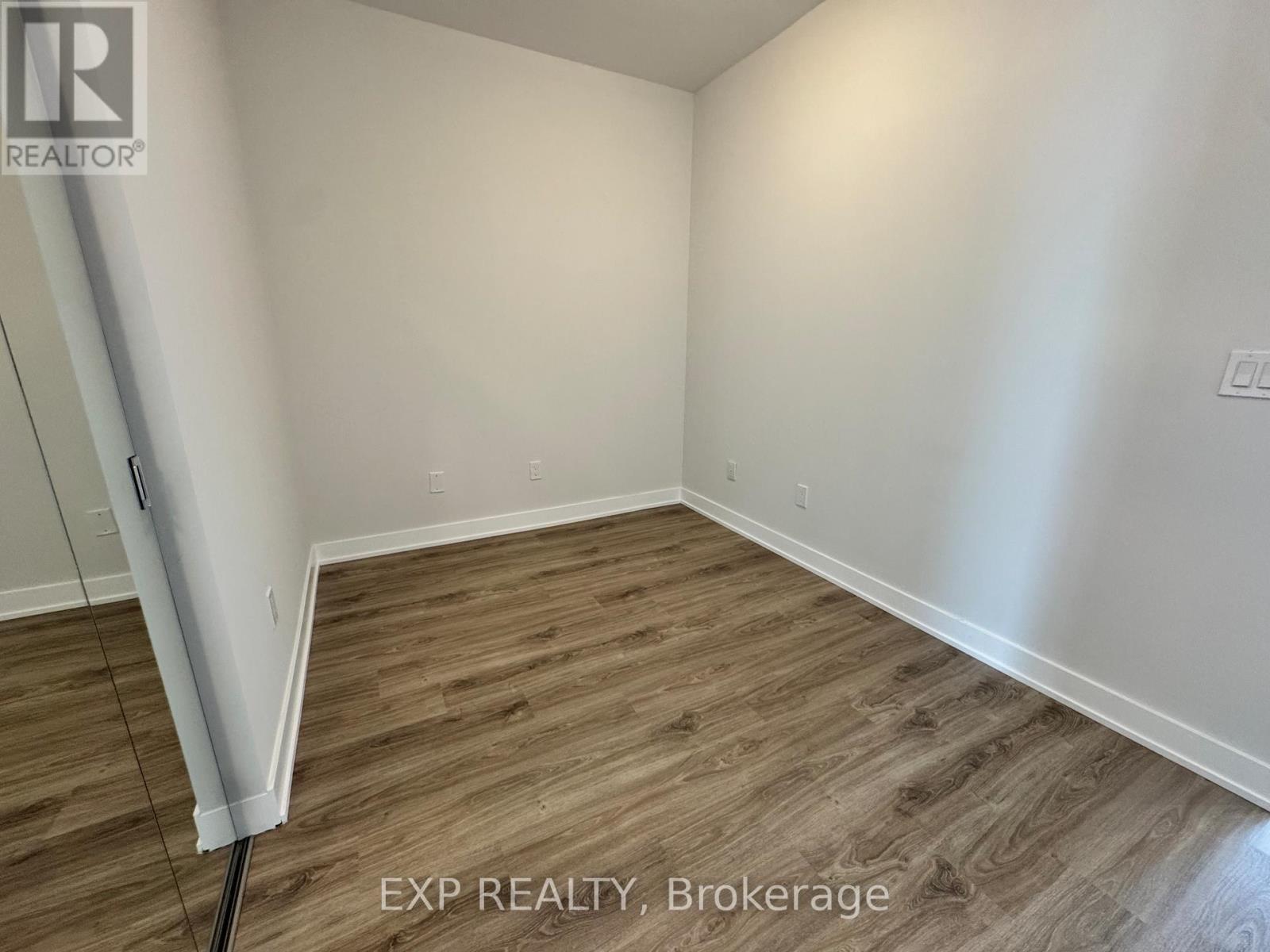 2205 - 430 SQUARE ONE DRIVE, Mississauga, Ontario