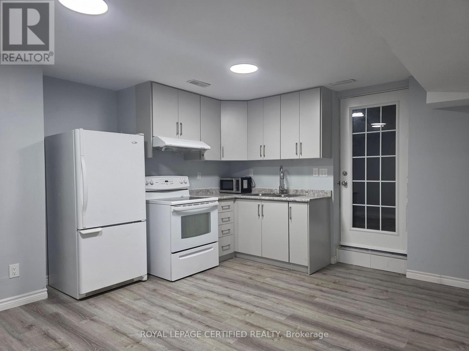 BASEMENT - 100 CHASE CRESCENT, Cambridge, Ontario