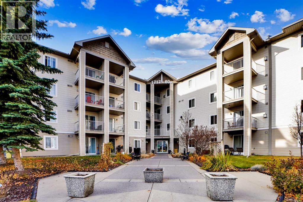 228, 1717 60 Street SE, Calgary, Alberta  T2A 7Y7 - Photo 3 - A2292896