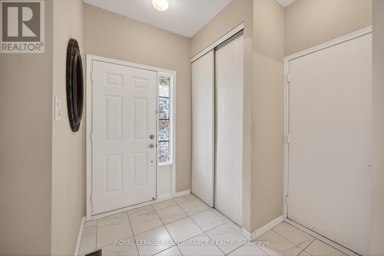 2102 Esprit Drive, Ottawa, Ontario  K4A 4G3 - Photo 6 - X13076244