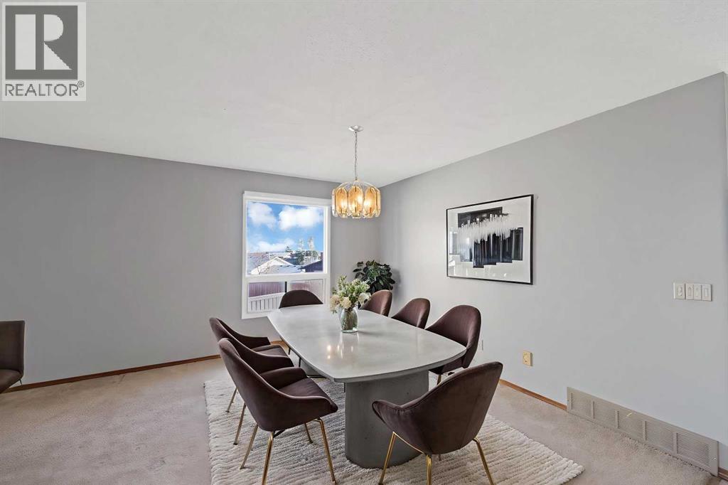 68 Hawkfield Crescent Nw, Calgary, Alberta  T3G 1Z5 - Photo 10 - A2307491