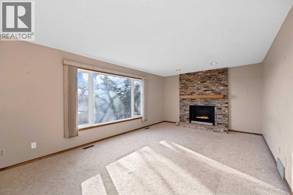 68 Hawkfield Crescent Nw, Calgary, Alberta  T3G 1Z5 - Photo 23 - A2307491