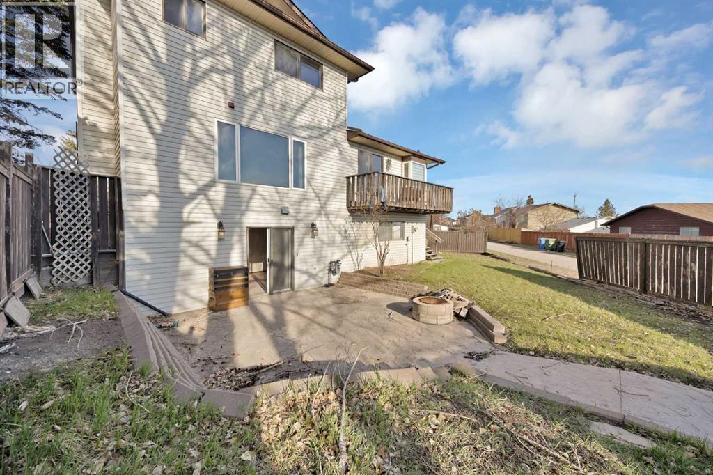 68 Hawkfield Crescent Nw, Calgary, Alberta  T3G 1Z5 - Photo 39 - A2307491