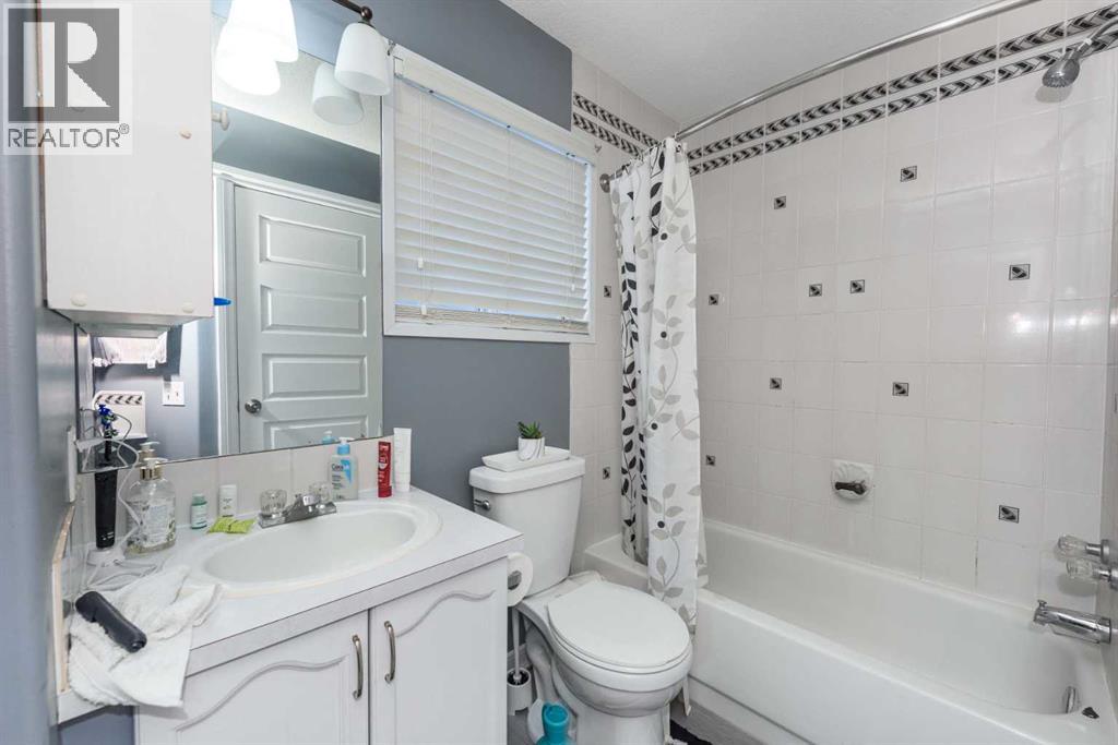 3810 Catalina Boulevard NE, Calgary, Alberta  T1Y 6Y3 - Photo 16 - A2286747