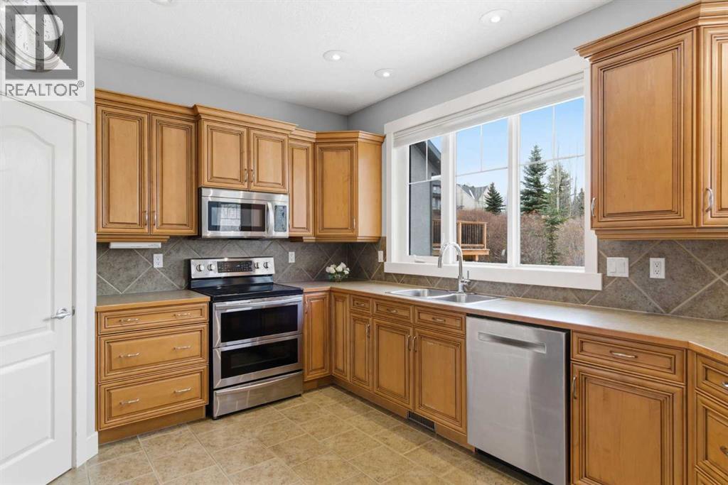 6 Tusslewood Heights Nw, Calgary, Alberta  T3L 2M6 - Photo 10 - A2305303