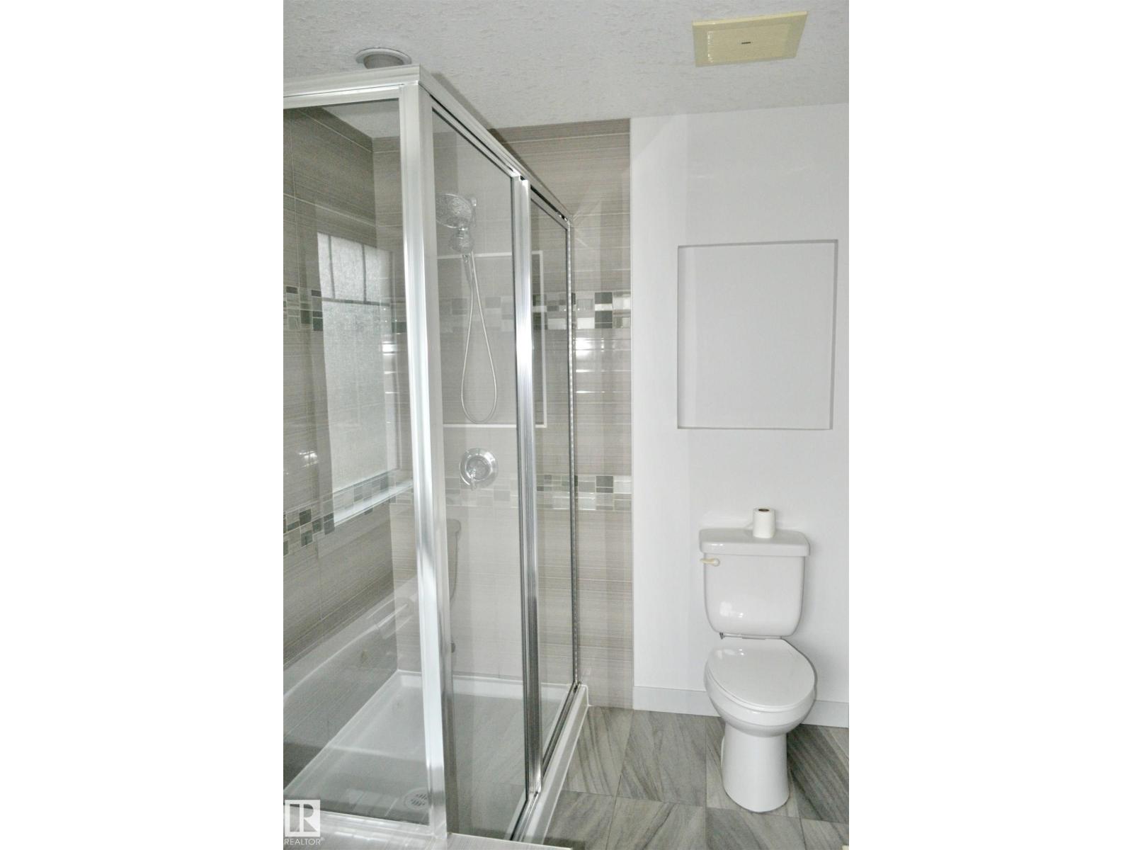 Unknown Address, ,     - Photo 13 - E4485538