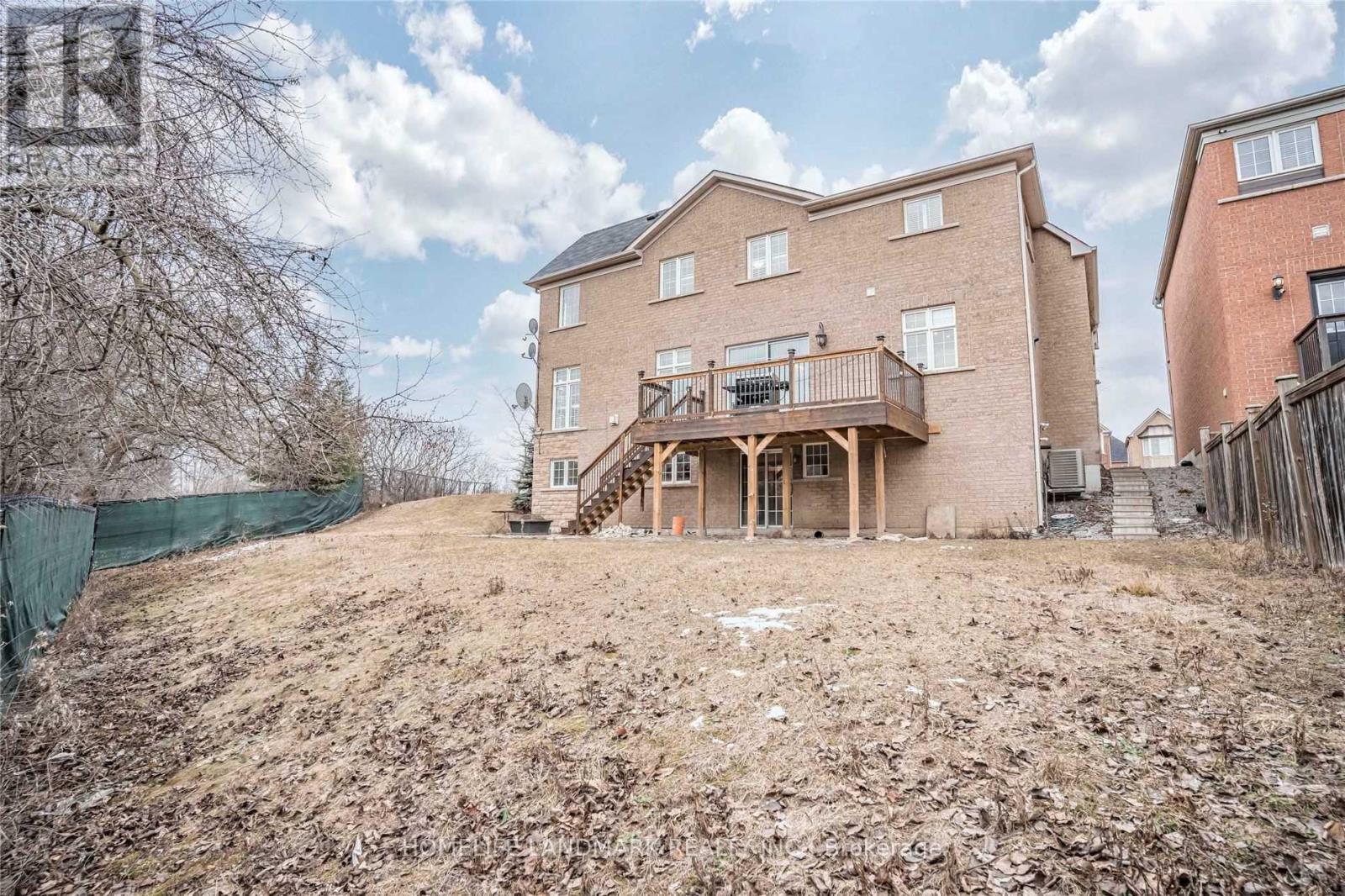 49 Williamson Drive W, Ajax (Northwest Ajax), Ontario  L1T 4M7 - Photo 3 - E13076248