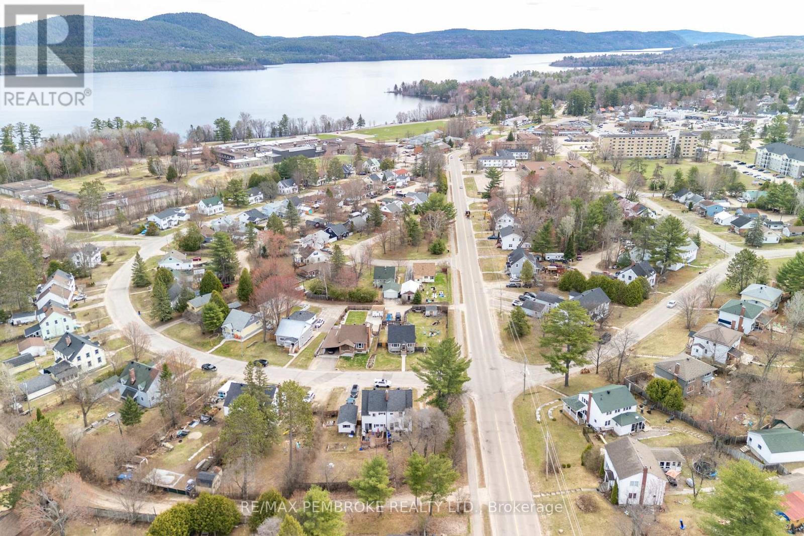 67 Alder Crescent, Deep River, Ontario  K0J 1P0 - Photo 49 - X13076266
