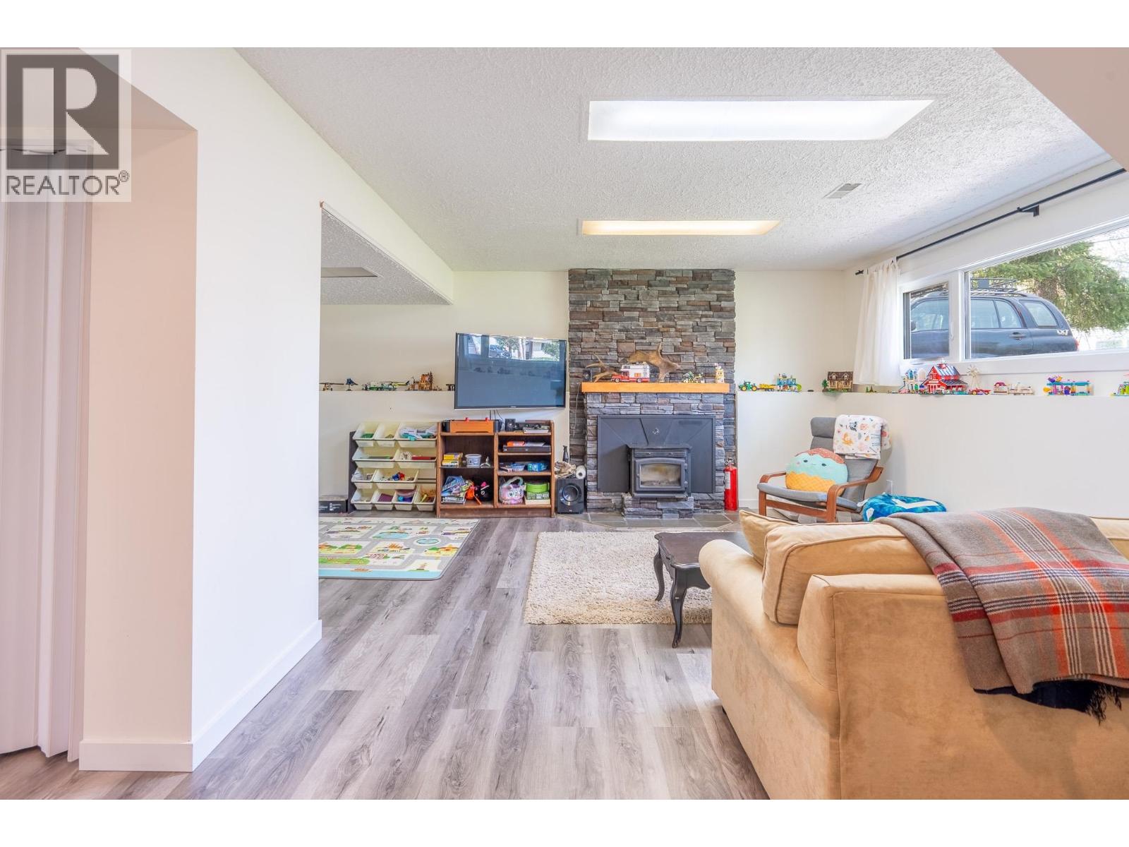 5754 Trent Drive, Prince George, British Columbia  V2N 2E9 - Photo 23 - R3118722