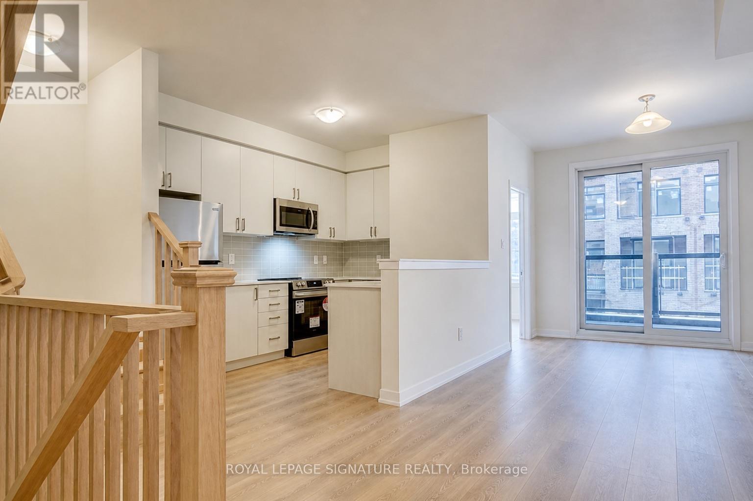 1303 - 1865 Pickering Parkway, Pickering, Ontario  L1V 0H2 - Photo 2 - E13070246