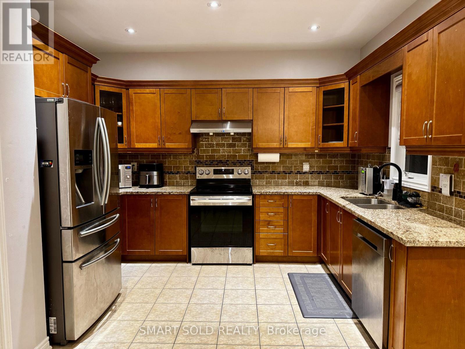 35 Cosford Street, Aurora, Ontario  L4G 0J5 - Photo 9 - N13010182