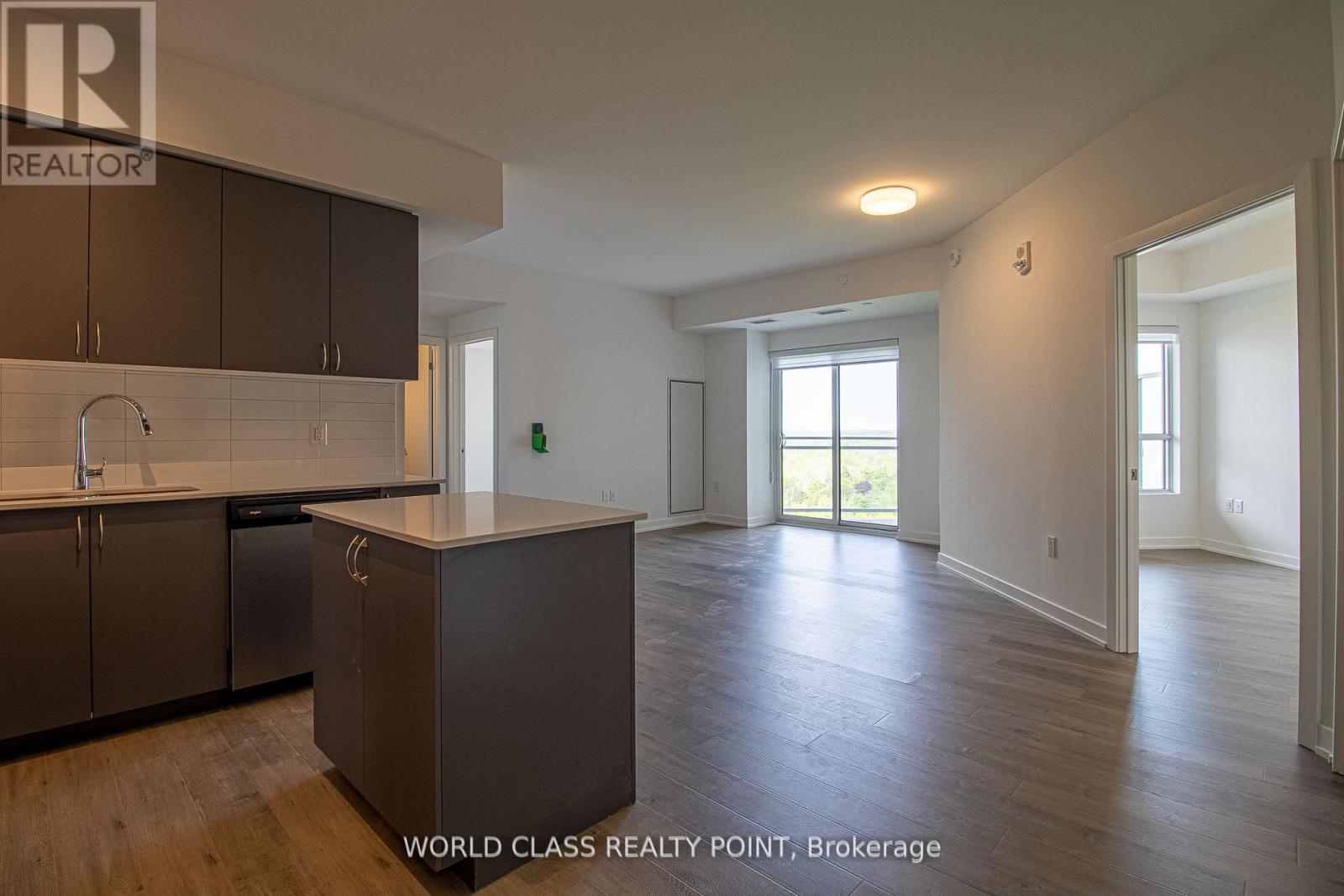1007 - 56 Lakeside Terrace, Barrie, Ontario  L4M 0L4 - Photo 7 - S13076280