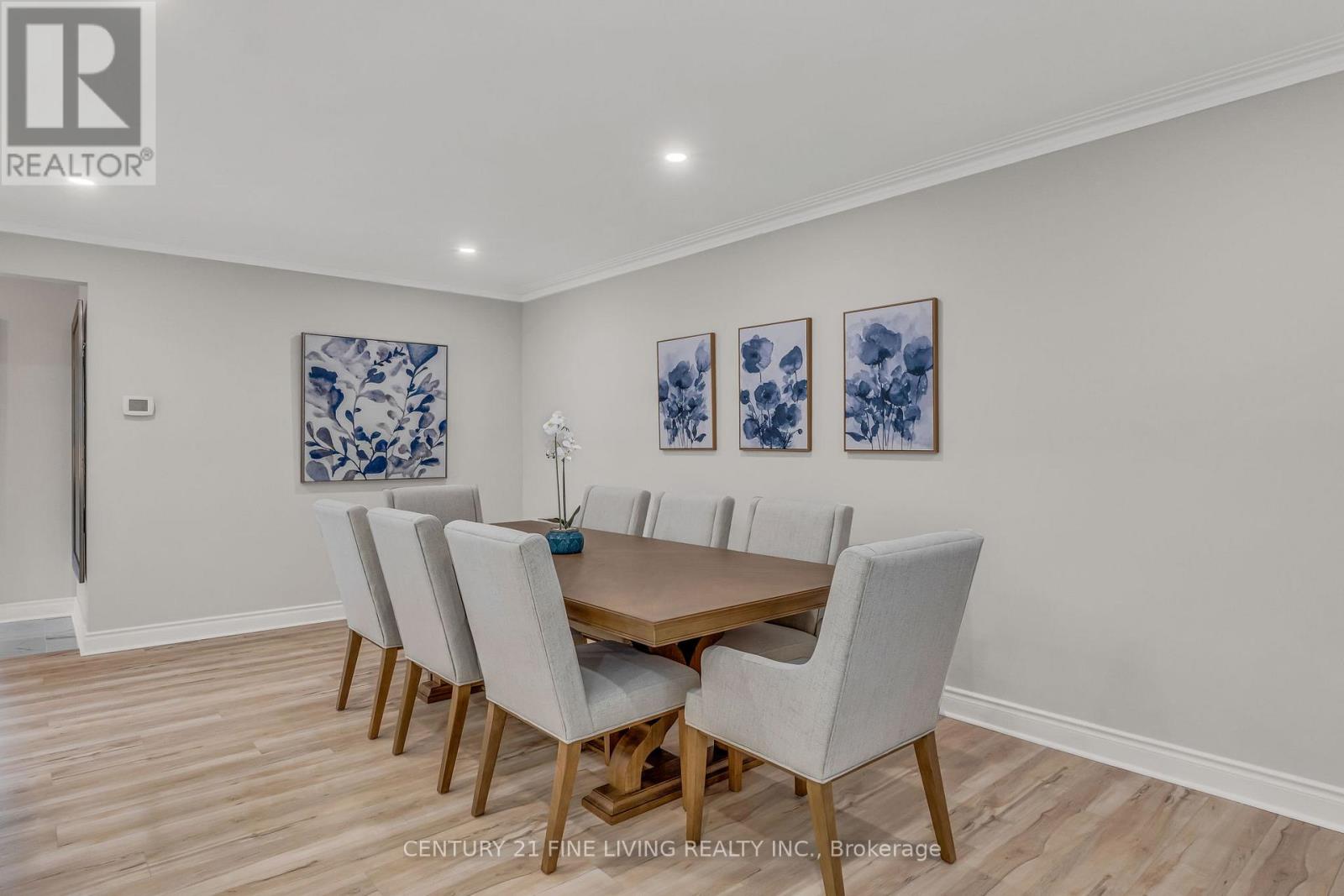 46 Rossburn Drive, Toronto, Ontario  M9C 2P8 - Photo 10 - W13076264