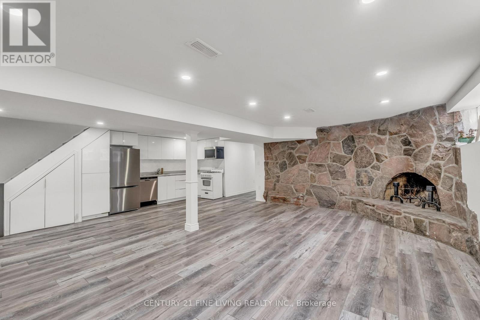 46 Rossburn Drive, Toronto, Ontario  M9C 2P8 - Photo 29 - W13076264