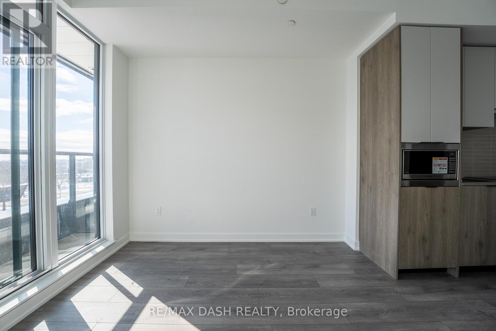 623 - 1007 The Queensway Avenue, Toronto, Ontario  M8Z 0H4 - Photo 11 - W13076276