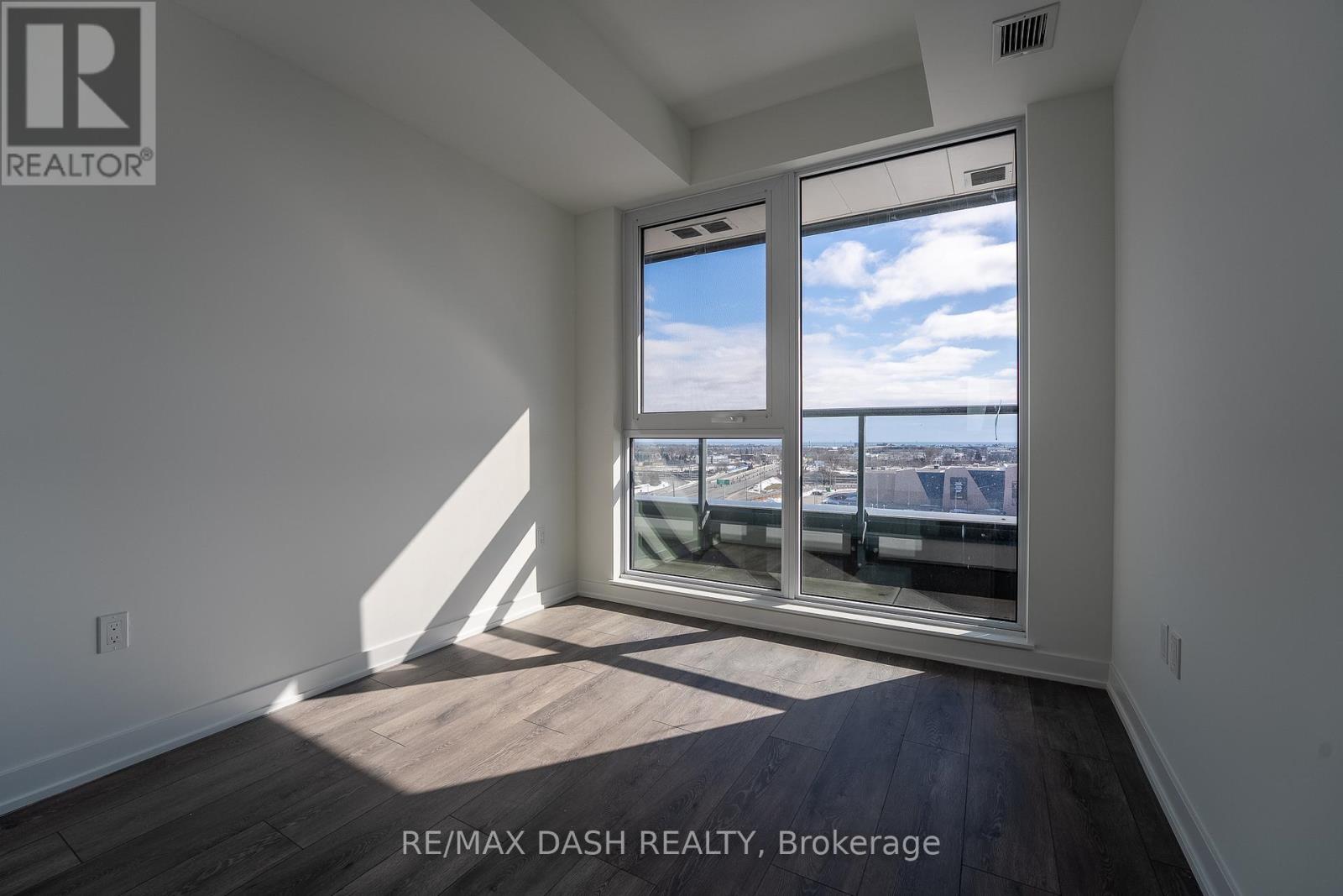 623 - 1007 The Queensway Avenue, Toronto, Ontario  M8Z 0H4 - Photo 14 - W13076276