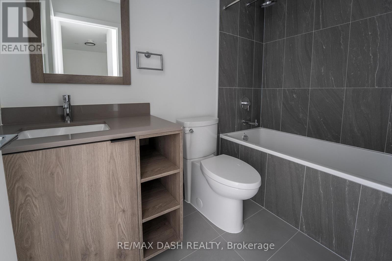 623 - 1007 The Queensway Avenue, Toronto, Ontario  M8Z 0H4 - Photo 15 - W13076276