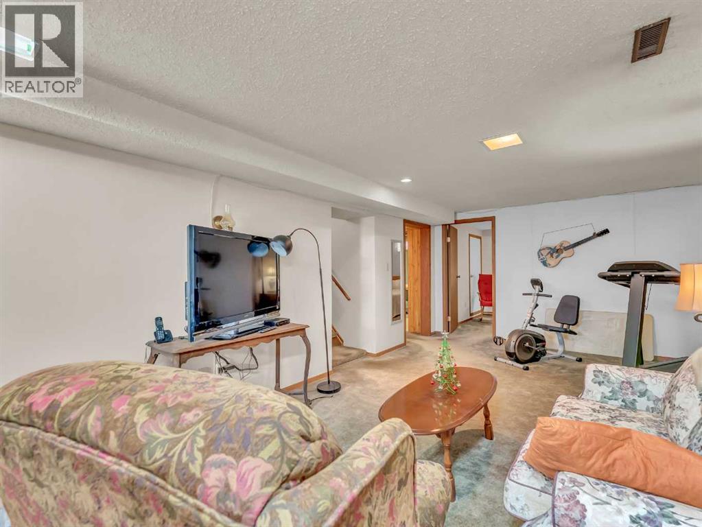 70 Morrow Court Nw, Medicine Hat, Alberta  T1A 7B7 - Photo 28 - A2304235
