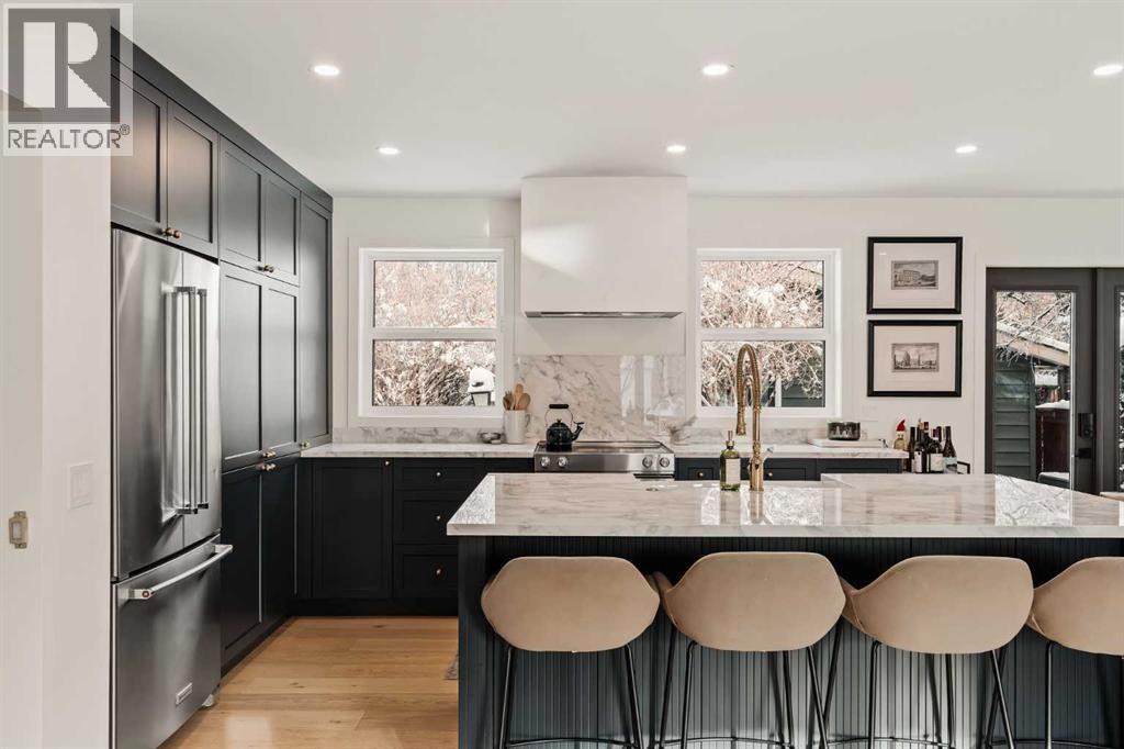 212 Vantage Place Nw, Calgary, Alberta  T3A 1X9 - Photo 6 - A2303575