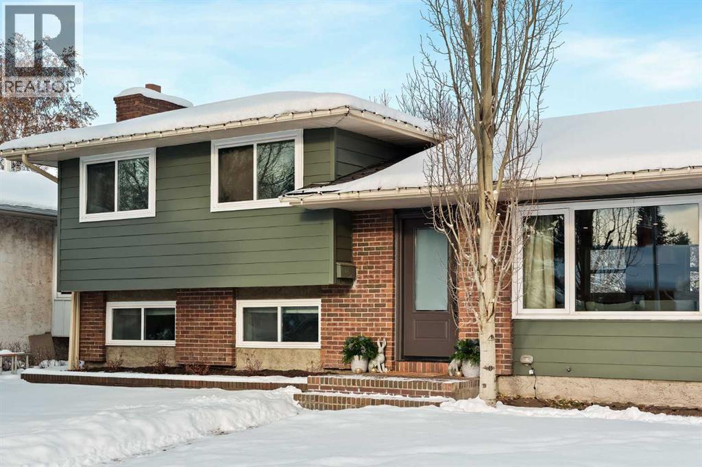 212 Vantage Place NW, Calgary, Alberta