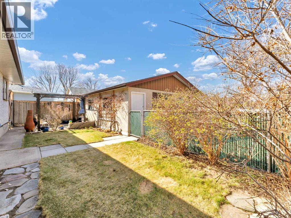 70 Morrow Court Nw, Medicine Hat, Alberta  T1A 7B7 - Photo 47 - A2304235