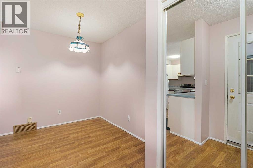 13, 803 Varsity Estates Drive NW, Calgary, Alberta  T3B 4W5 - Photo 9 - A2304862