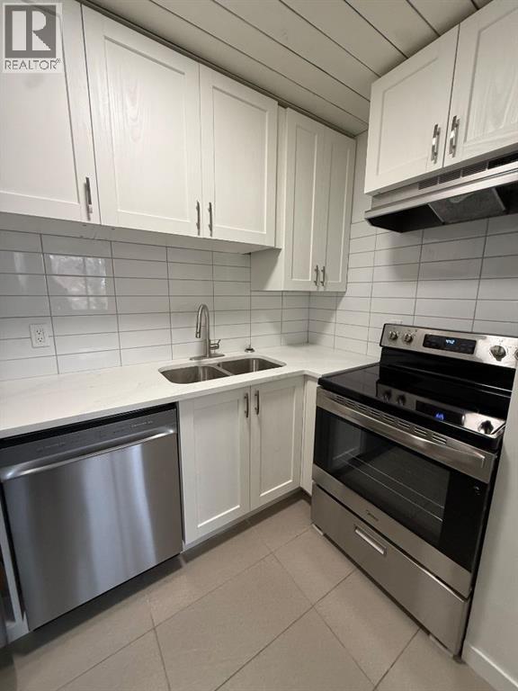 B, 1207 44 Street SE, Calgary, Alberta  T2A 5E6 - Photo 2 - A2306171