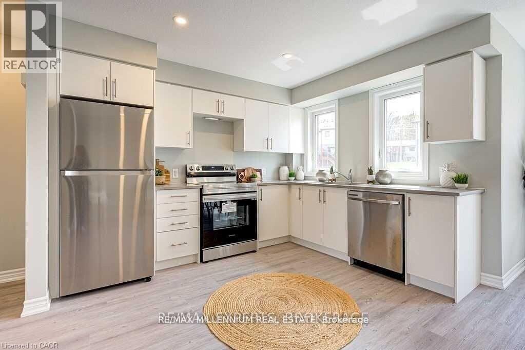 281 Chapel Hill Drive, Kitchener, Ontario  N2R 0S4 - Photo 8 - 40826055