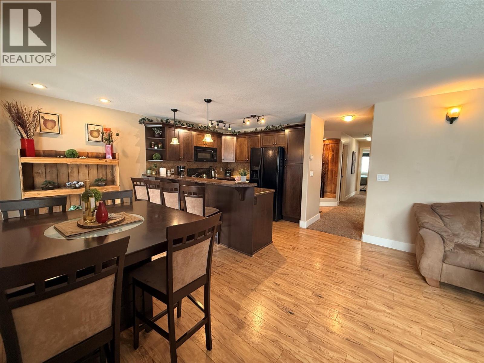 7337 Prospector Avenue Unit# 701, Radium Hot Springs, British Columbia  V0A 1M0 - Photo 8 - 10379480